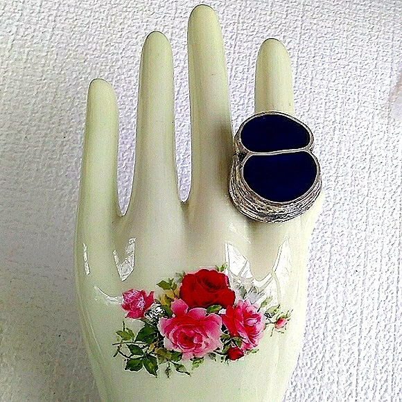 RARE HATTIE CARNEGIE Abstract Blue Inlay Adj. Ring - Picture 5 of 16